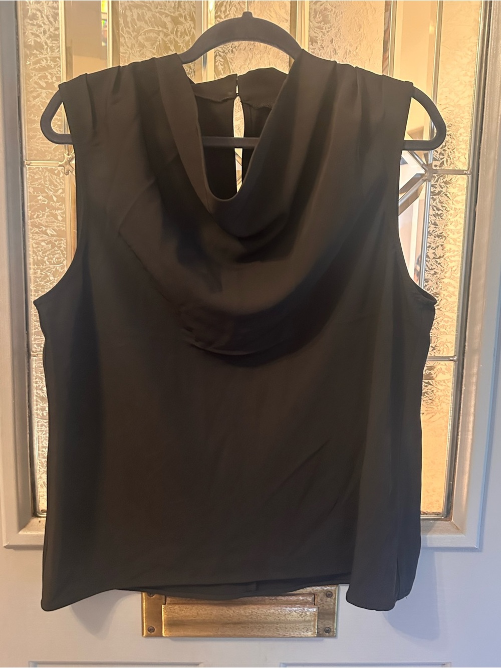 Versona Black Sleeveless Cowl-Neck Camisole